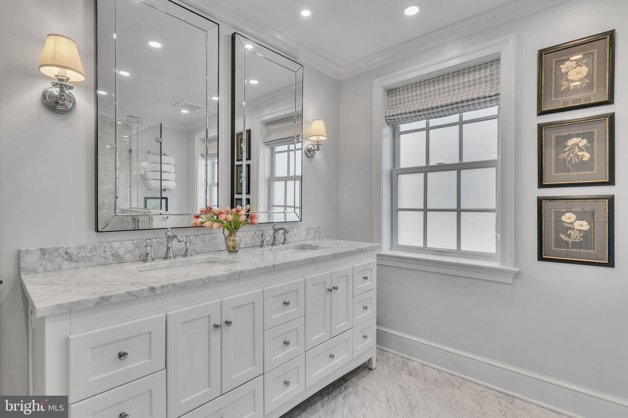 2555 Waterside Drive Northwest Washington, DC 20008 - Photo 20 of 36