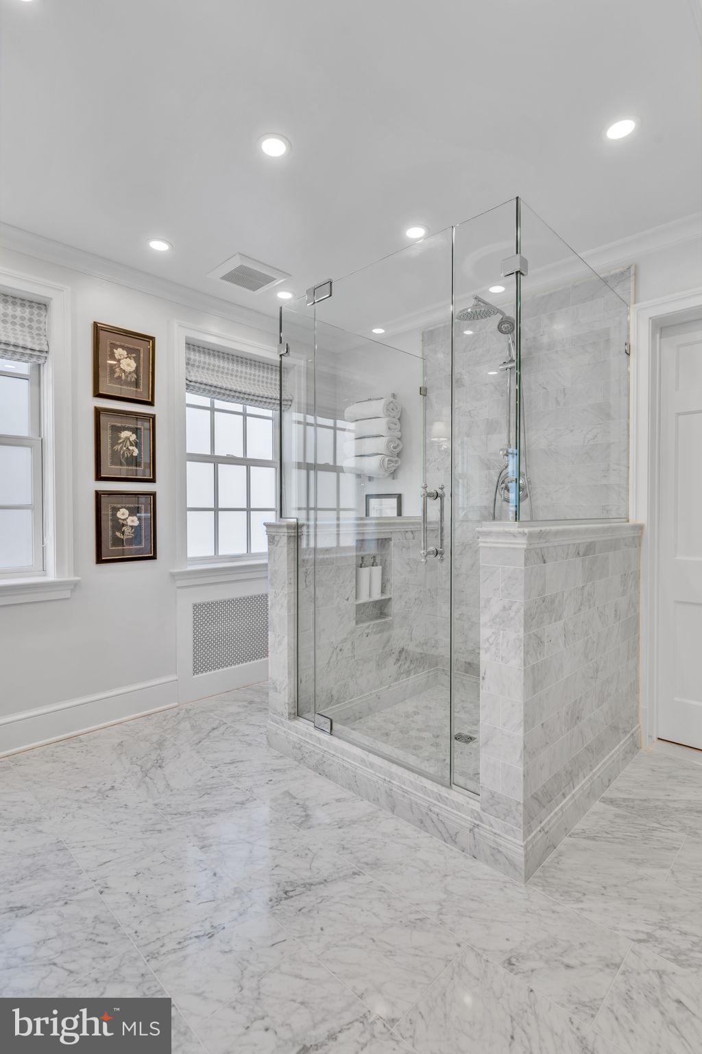 2555 Waterside Drive Northwest Washington, DC 20008 - Photo 23 of 36