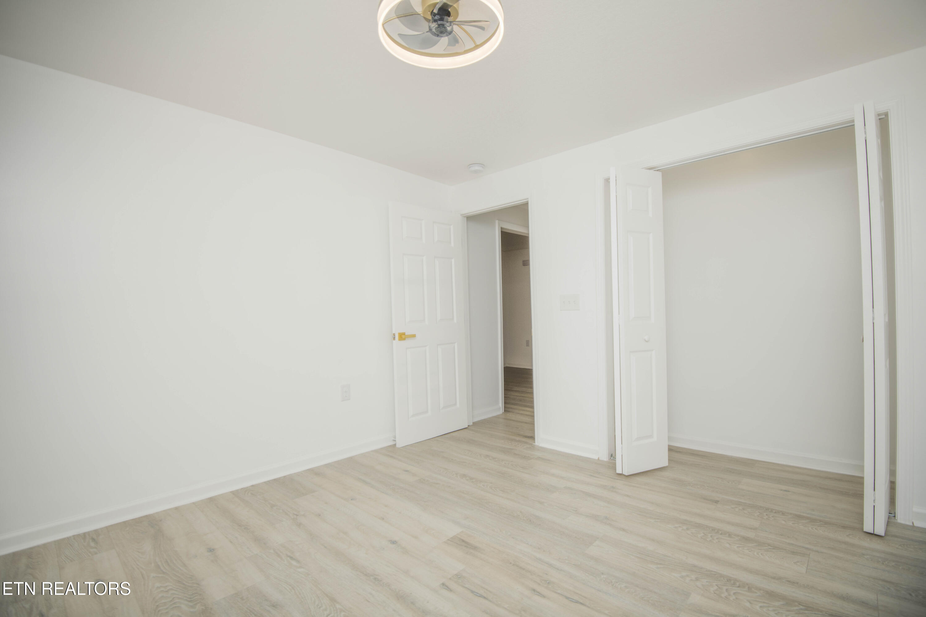 507 Oody Road Loudon, TN 37774 - Photo 27 of 38 second bed 1_1