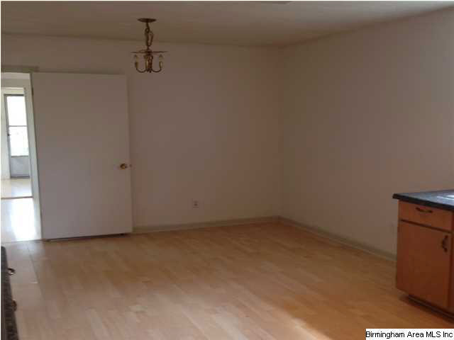 244 Gary Lane Springville, AL 35146 - Photo 8 of 13