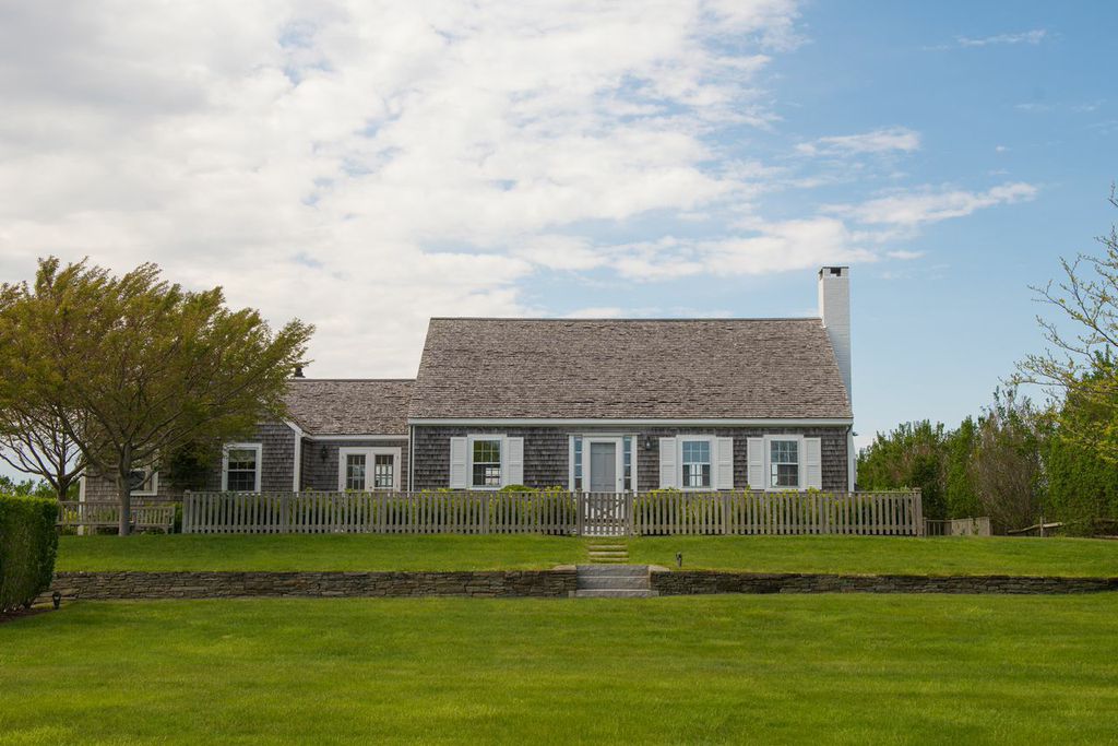 146 Polpis Road Nantucket, MA 02554 - Photo 2 of 27 Gallery Image 2