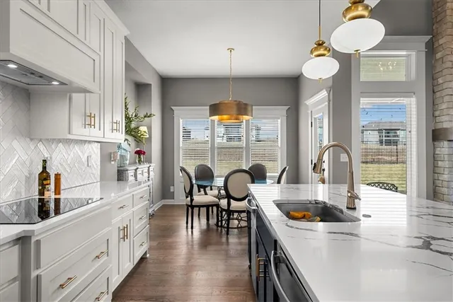 $640,000 | 21410 West 189th Ter Spring Hill, Spring Hill, KS 66083