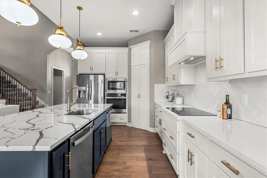 21410 West 189th Ter Spring Hill Spring Hill, KS 66083 - Photo 17 of 48