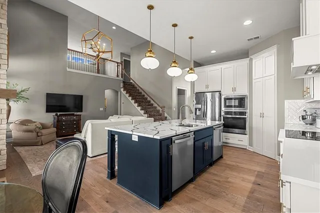 $640,000 | 21410 West 189th Ter Spring Hill, Spring Hill, KS 66083