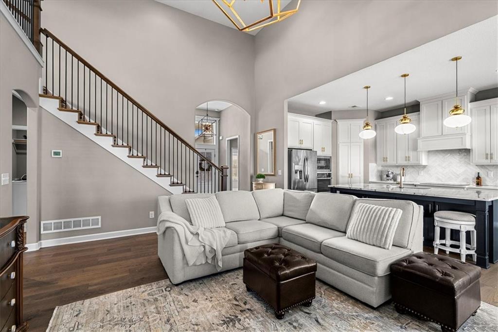 21410 West 189th Ter Spring Hill Spring Hill, KS 66083 - Photo 19 of 48