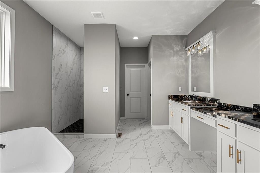 21410 West 189th Ter Spring Hill Spring Hill, KS 66083 - Photo 23 of 48