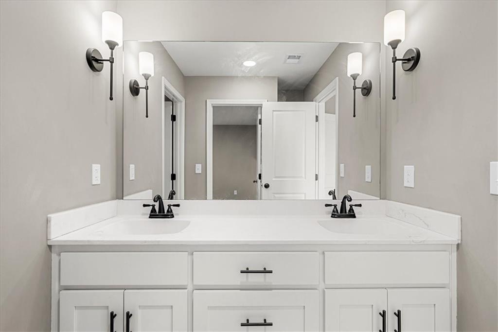 21410 West 189th Ter Spring Hill Spring Hill, KS 66083 - Photo 30 of 48