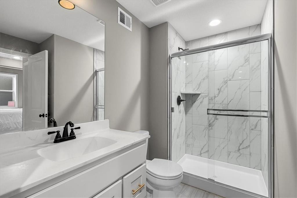 21410 West 189th Ter Spring Hill Spring Hill, KS 66083 - Photo 33 of 48