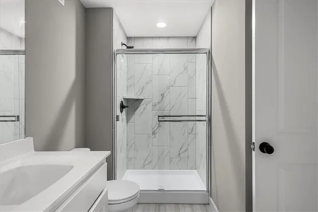 $640,000 | 21410 West 189th Ter Spring Hill, Spring Hill, KS 66083