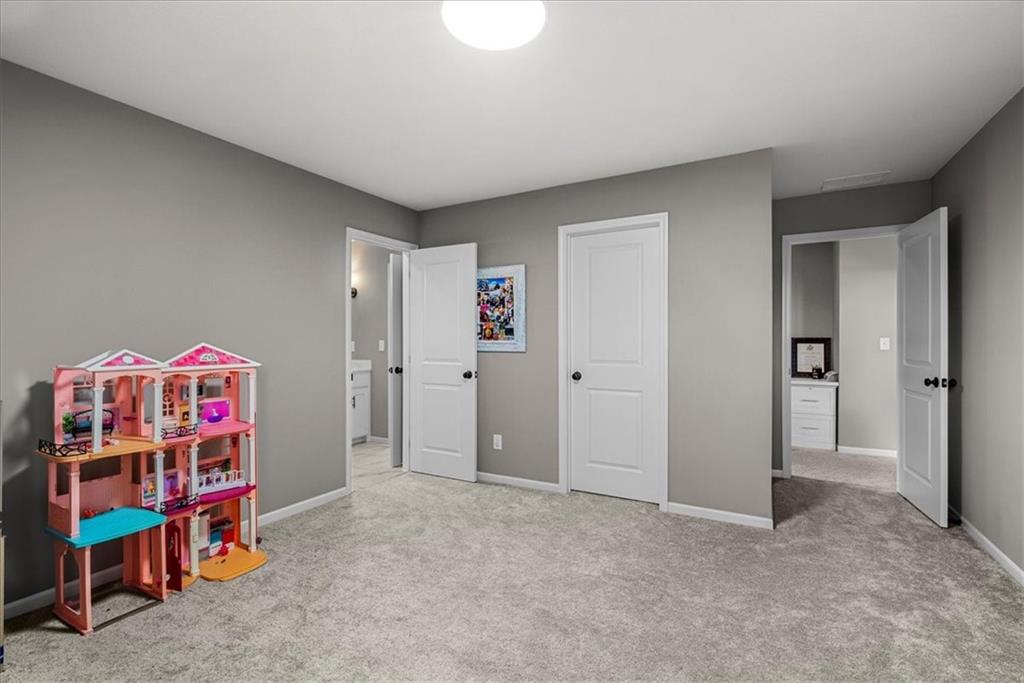 21410 West 189th Ter Spring Hill Spring Hill, KS 66083 - Photo 34 of 48