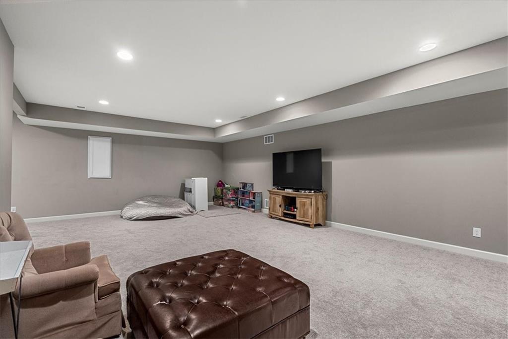 21410 West 189th Ter Spring Hill Spring Hill, KS 66083 - Photo 37 of 48