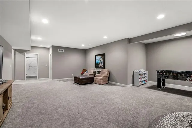 $640,000 | 21410 West 189th Ter Spring Hill, Spring Hill, KS 66083