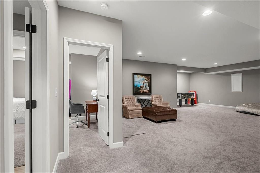 21410 West 189th Ter Spring Hill Spring Hill, KS 66083 - Photo 38 of 48