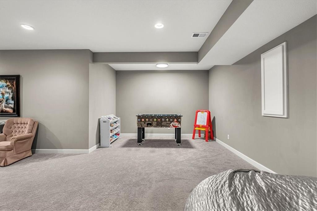 21410 West 189th Ter Spring Hill Spring Hill, KS 66083 - Photo 40 of 48