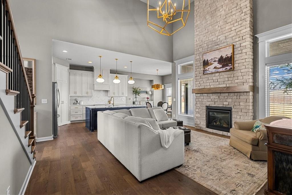 21410 West 189th Ter Spring Hill Spring Hill, KS 66083 - Photo 7 of 48