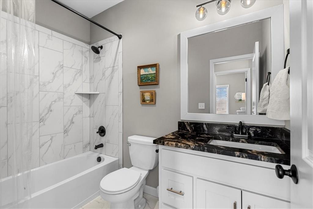 21410 West 189th Ter Spring Hill Spring Hill, KS 66083 - Photo 10 of 48