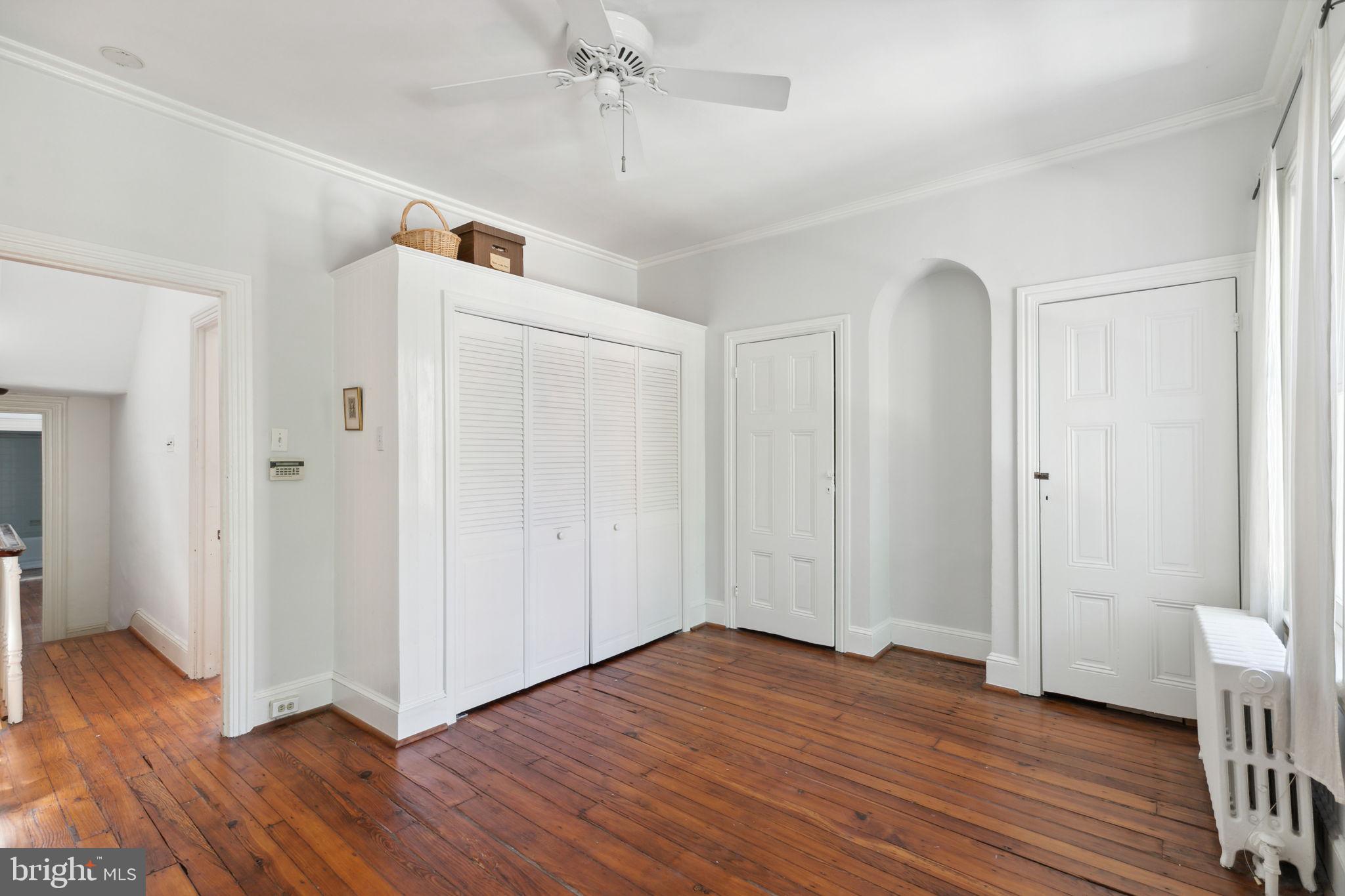 2216 Wallace Street Philadelphia, PA 19130 - Photo 24 of 34