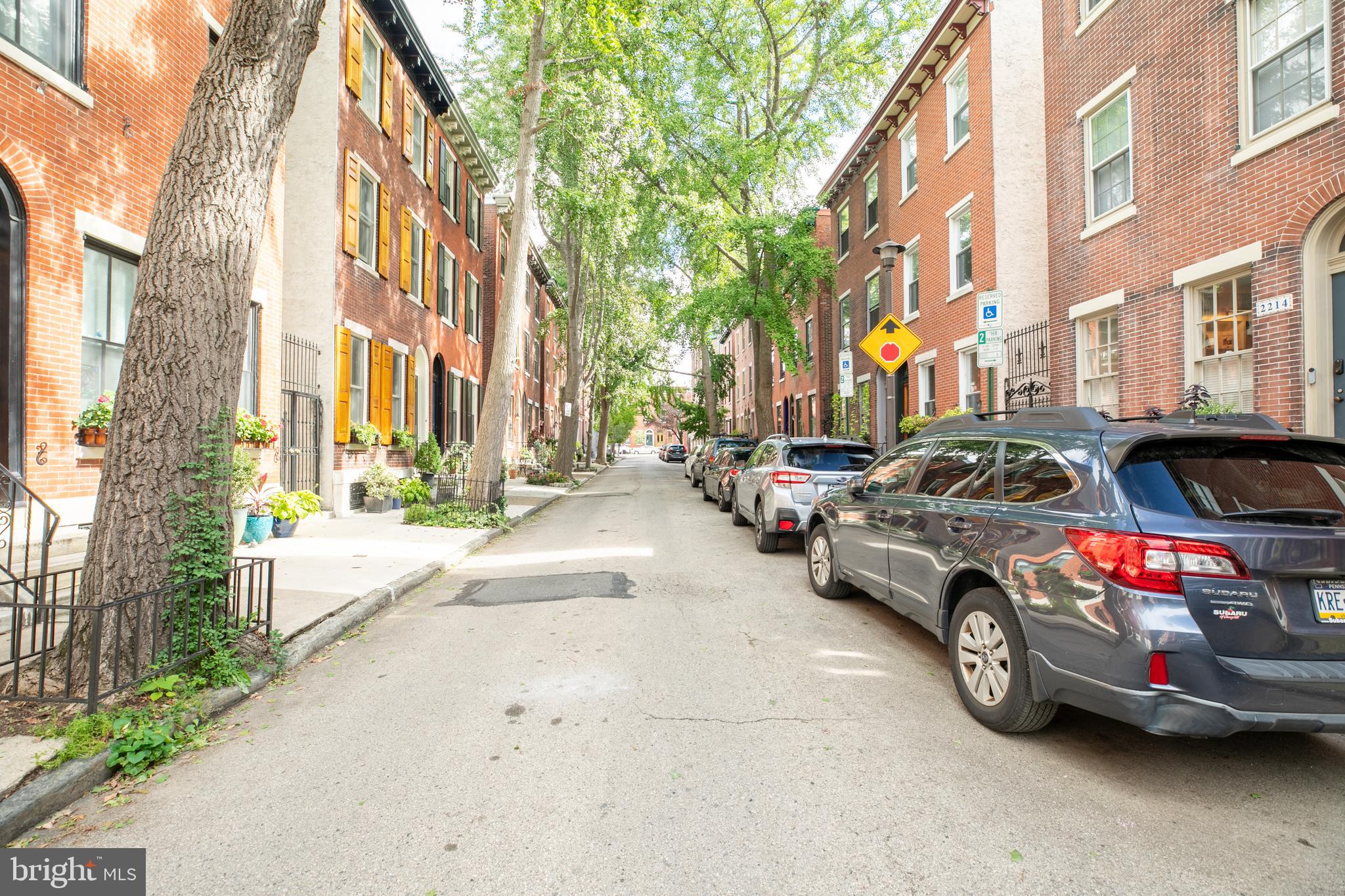 2216 Wallace Street Philadelphia, PA 19130 - Photo 33 of 34