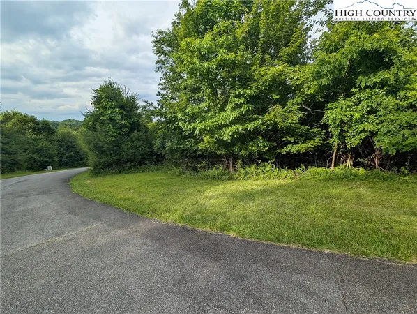 $18,000 | Lot 4 Briarwood Lane, Sparta, NC 28675