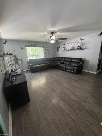 $279,900 | 207 Willowbrook Drive, Thomasville, NC 27360