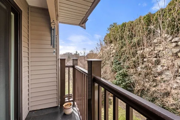 $599,000 | 23 Pebble Place, Unit 23, Malden, MA 02148