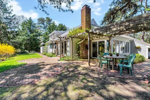 $1,900,000 | 20 Bantry Lane, Brewster, MA 02631