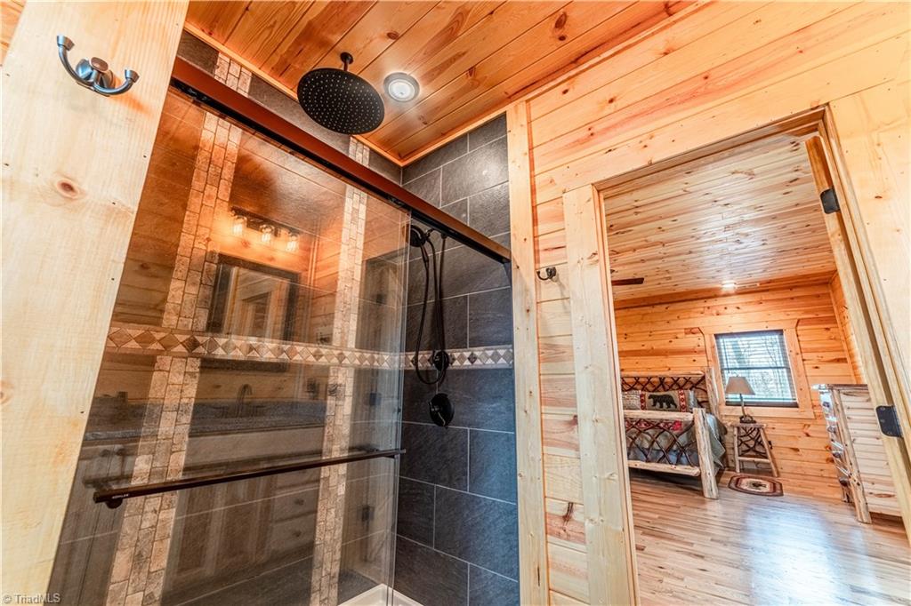 1910 Ridge Run Road Boomer, NC 28606 - Photo 24 of 32 Gallery Image 24