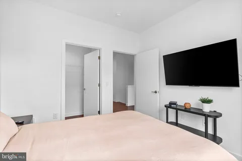 $5,600 | 3203 Sunrise Walk, Philadelphia, PA 19125