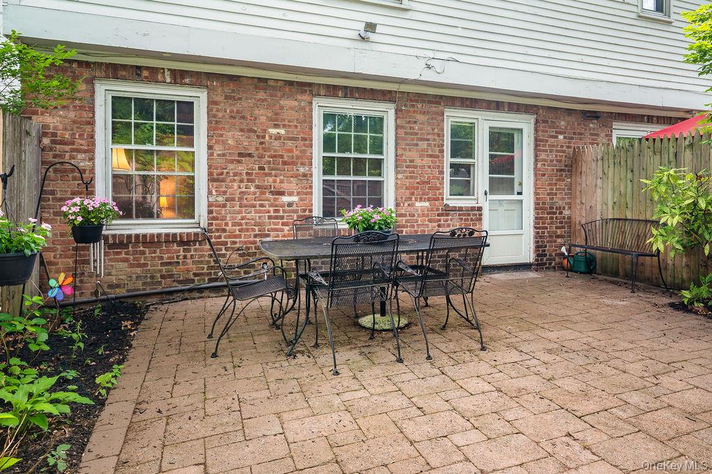 30 Pondview Road, Unit K Rye, NY 10580 - Photo 9 of 22 Quaint patio and complete privacy!