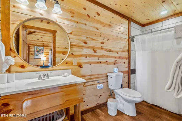 $1,599,999 | 764 Bethlehem Way, Sevierville, TN 37876