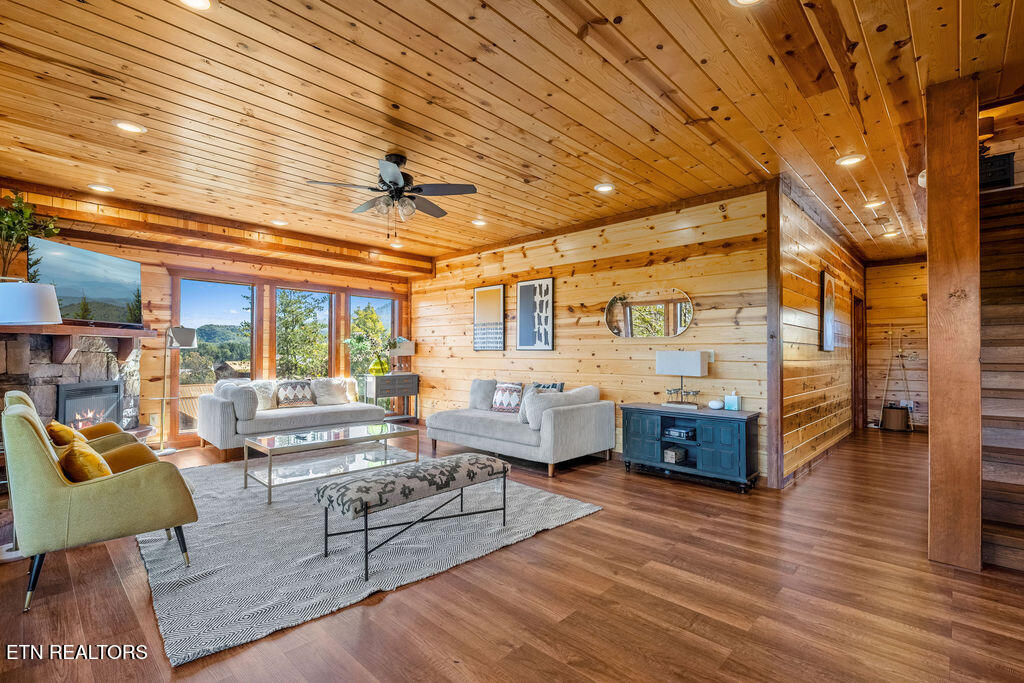 764 Bethlehem Way Sevierville, TN 37876 - Photo 3 of 56 DSC06790-HDR