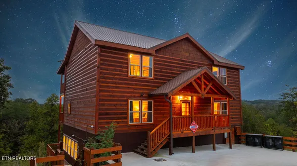 $1,599,999 | 764 Bethlehem Way, Sevierville, TN 37876