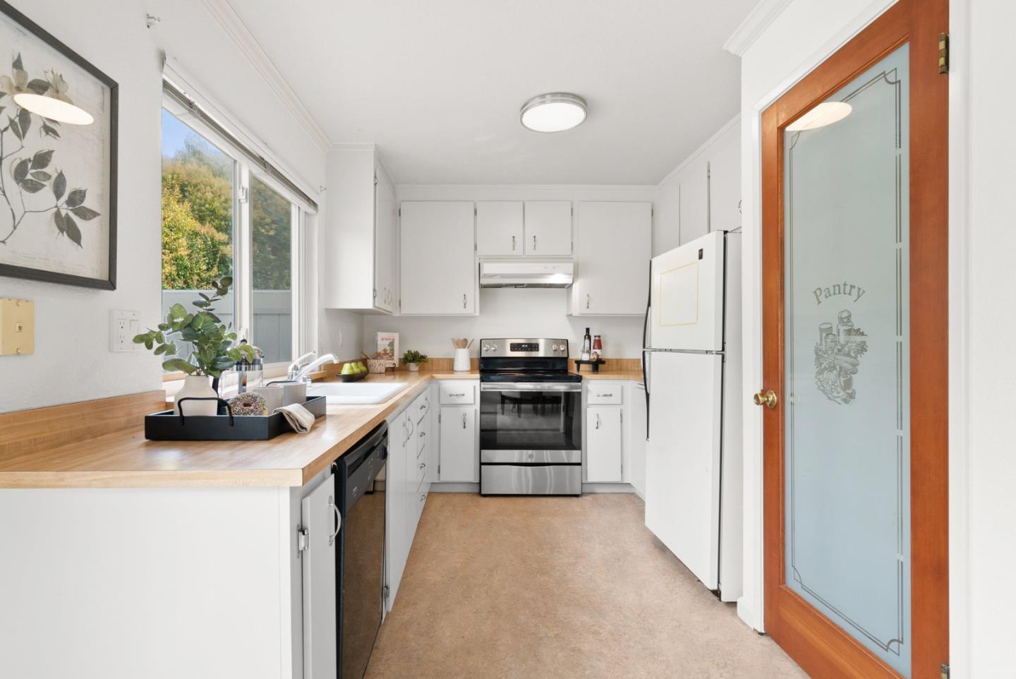 1505 42nd Avenue, Unit 7 Capitola, CA 95010 - Photo 6 of 32