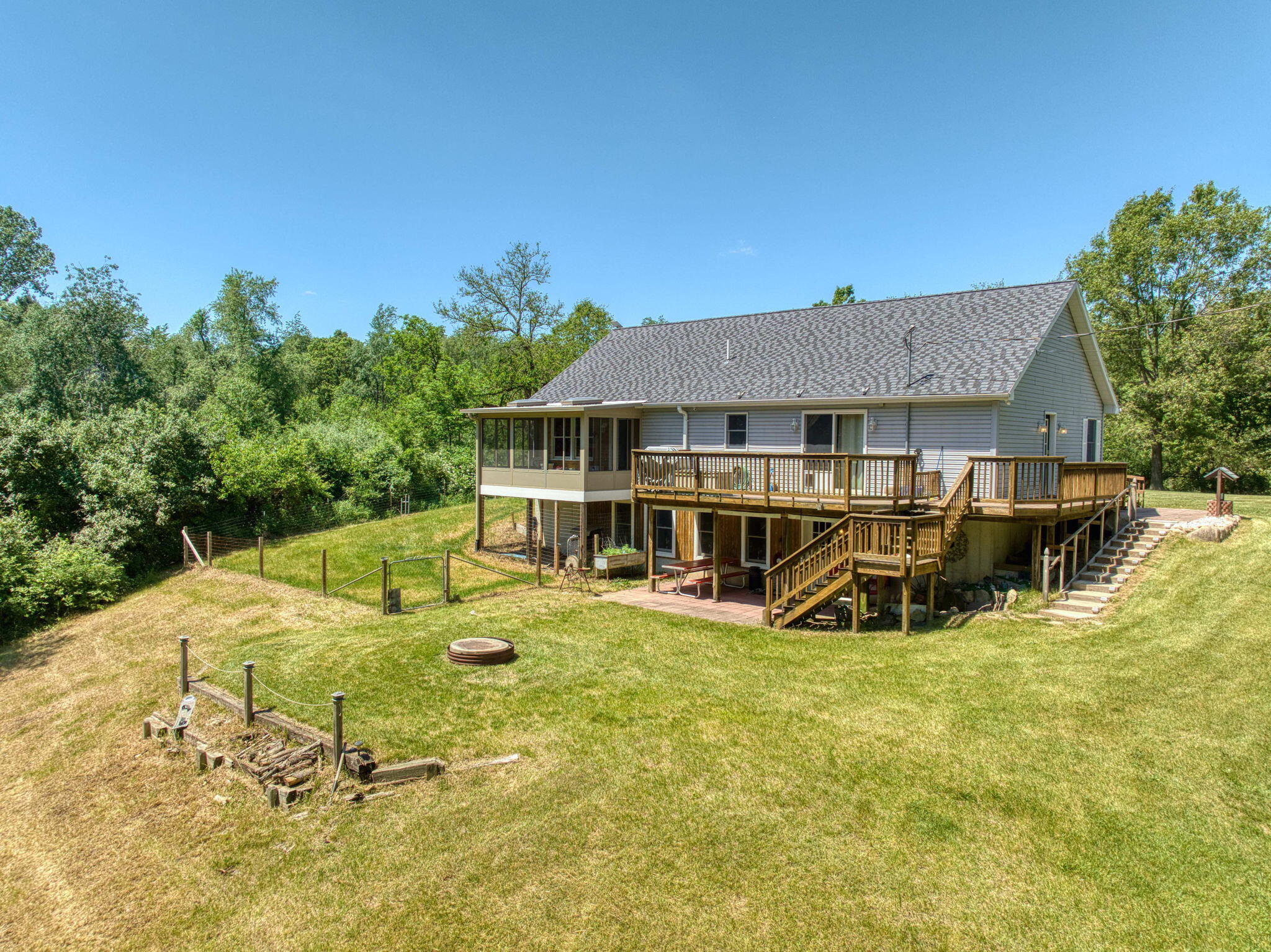 14998 Sharon Valley Road Manchester, MI 48158 - Photo 58 of 70 55-web-or-mls-20-print-DJI_0435_HDR