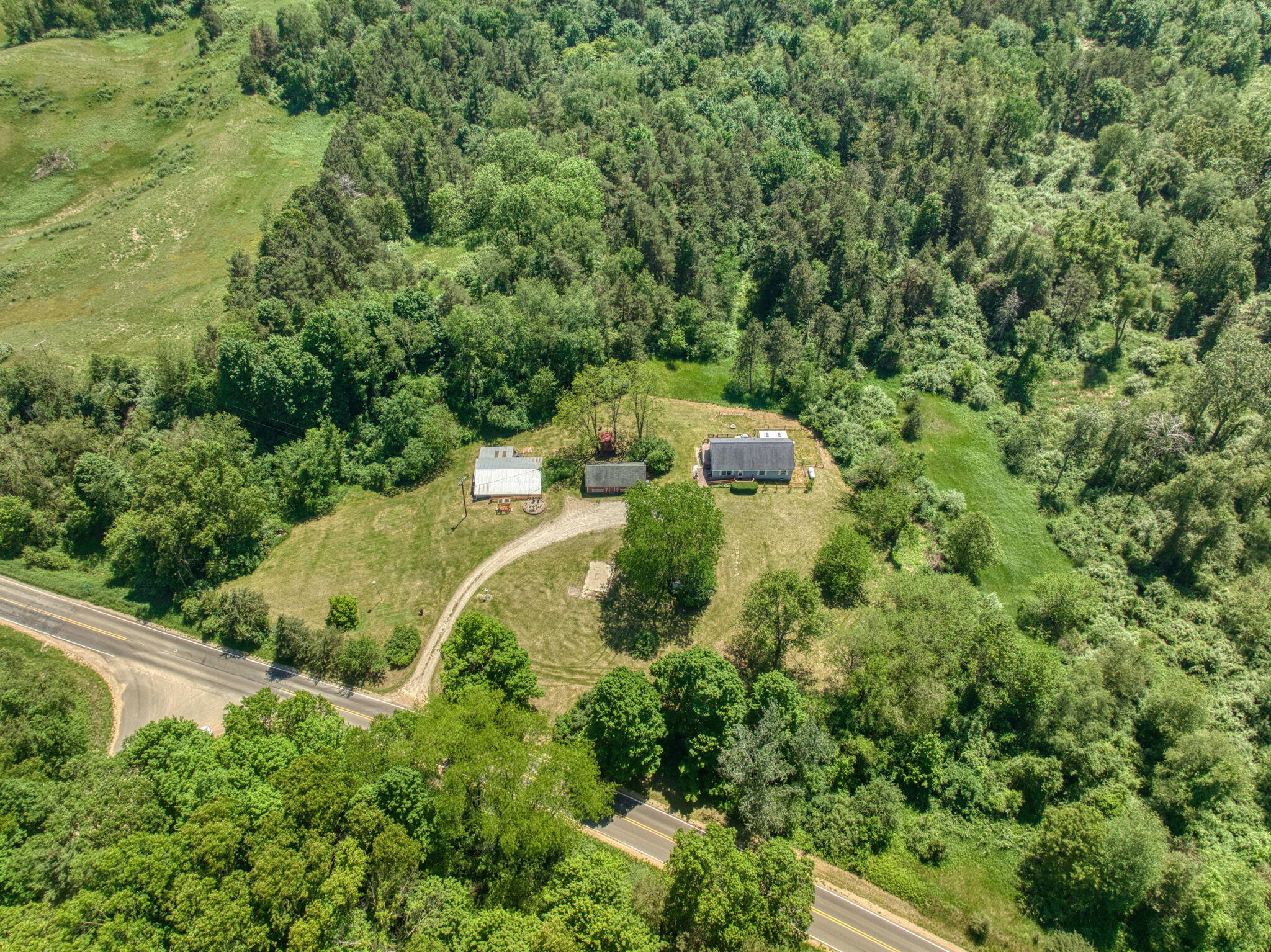 14998 Sharon Valley Road Manchester, MI 48158 - Photo 59 of 70 68-web-or-mls-33-print-DJI_0417_HDR