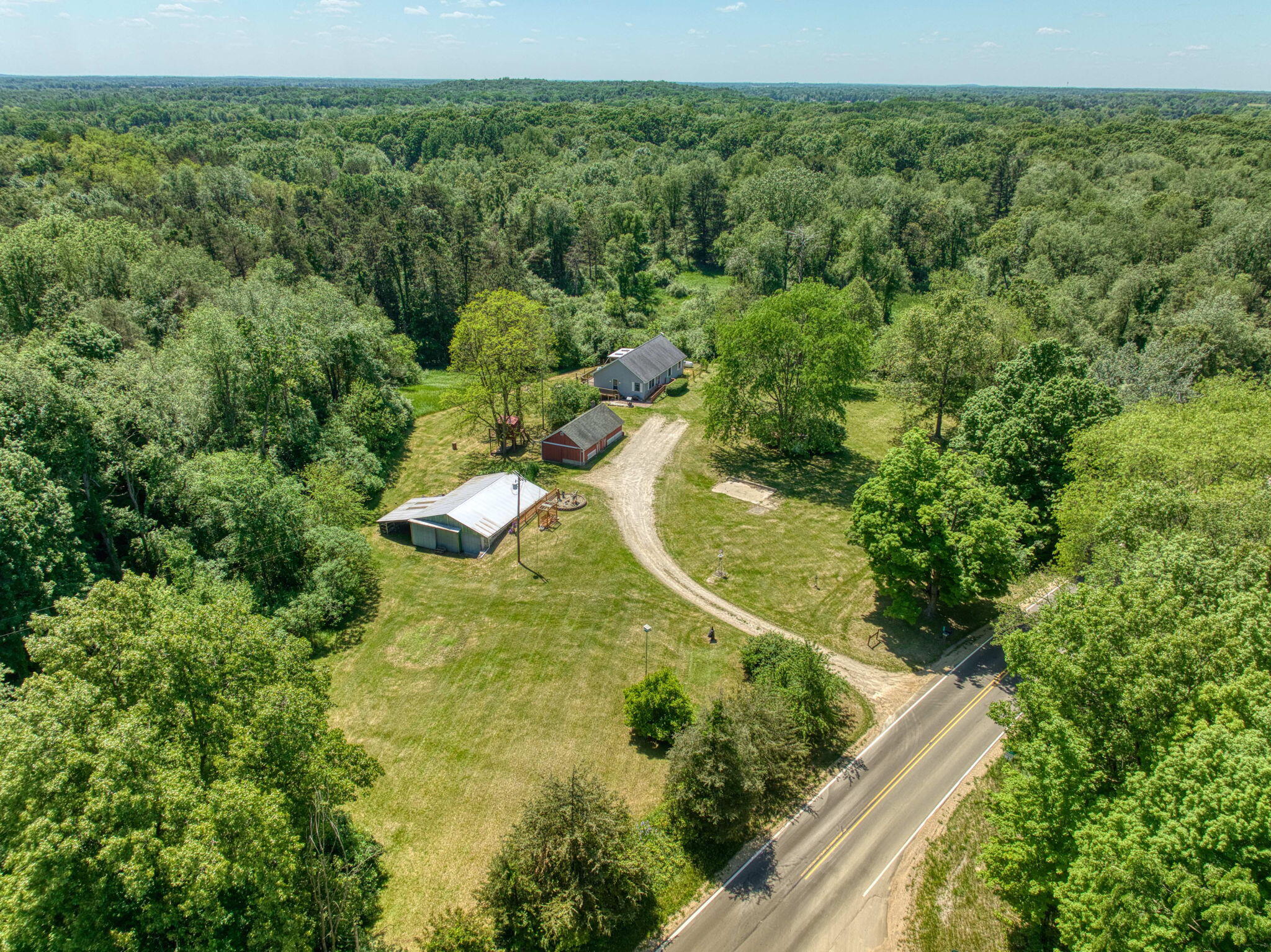 14998 Sharon Valley Road Manchester, MI 48158 - Photo 67 of 70 61-web-or-mls-26-print-DJI_0399_HDR