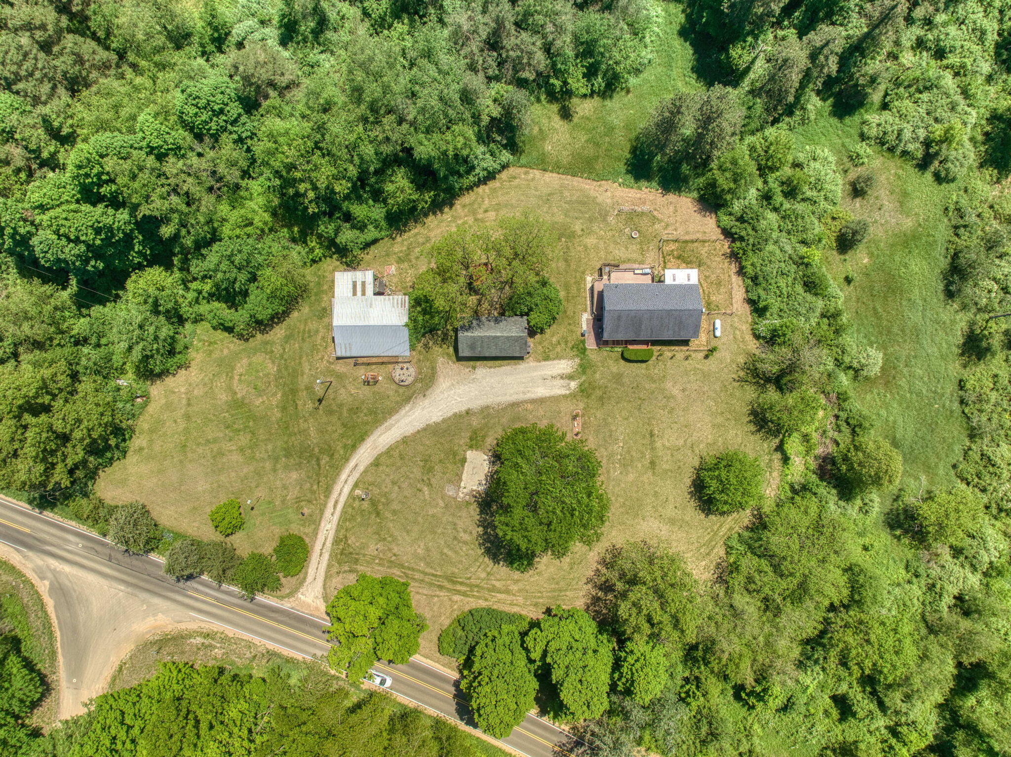 14998 Sharon Valley Road Manchester, MI 48158 - Photo 68 of 70 67-web-or-mls-32-print-DJI_0414_HDR