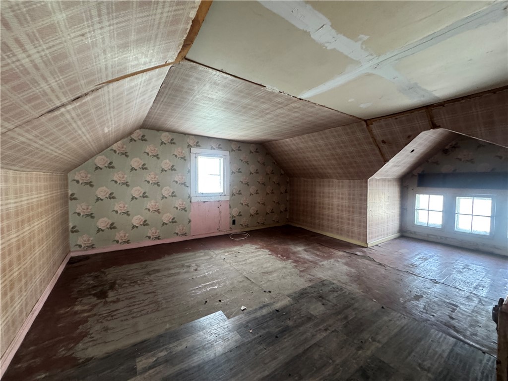 760 Seward Street Rochester, NY 14611 - Photo 11 of 14