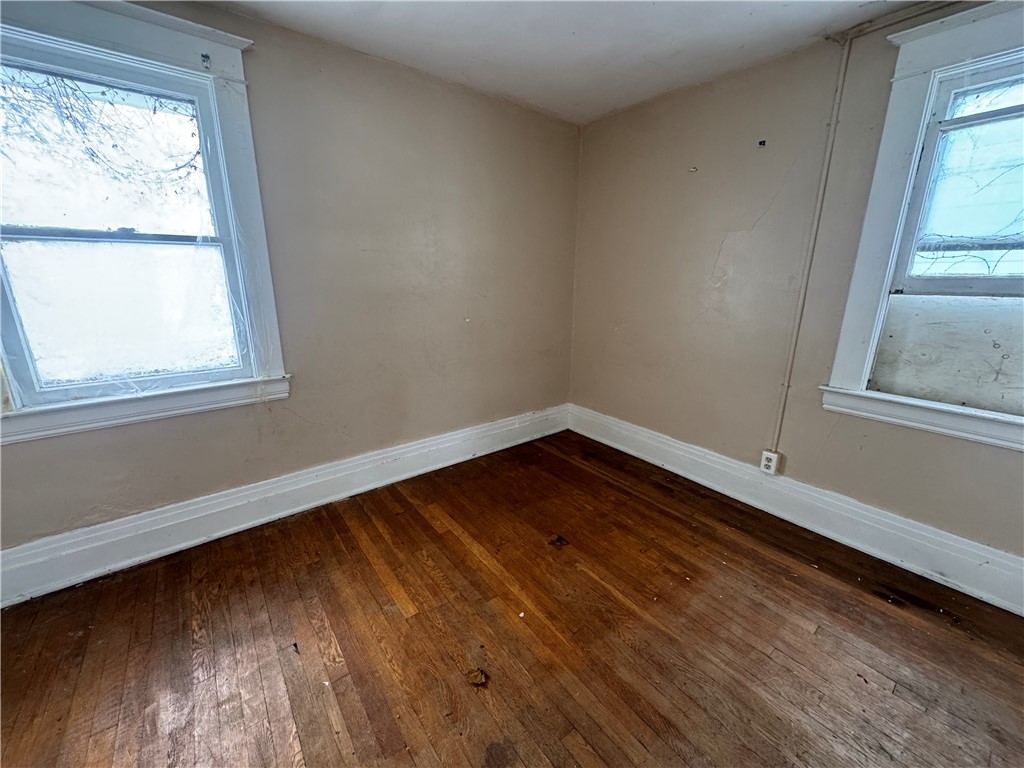 760 Seward Street Rochester, NY 14611 - Photo 8 of 14