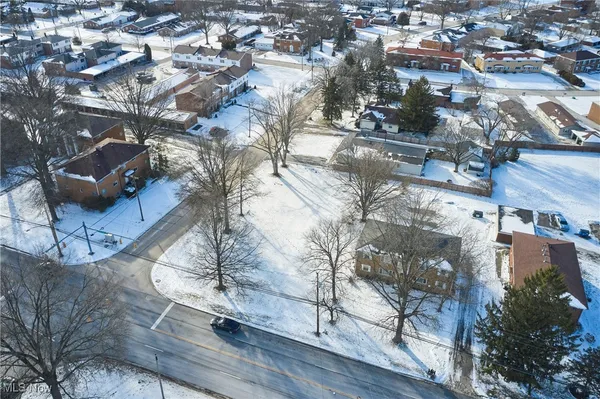 $109,900 | 96 South Miller Road, Fairlawn, OH 44333