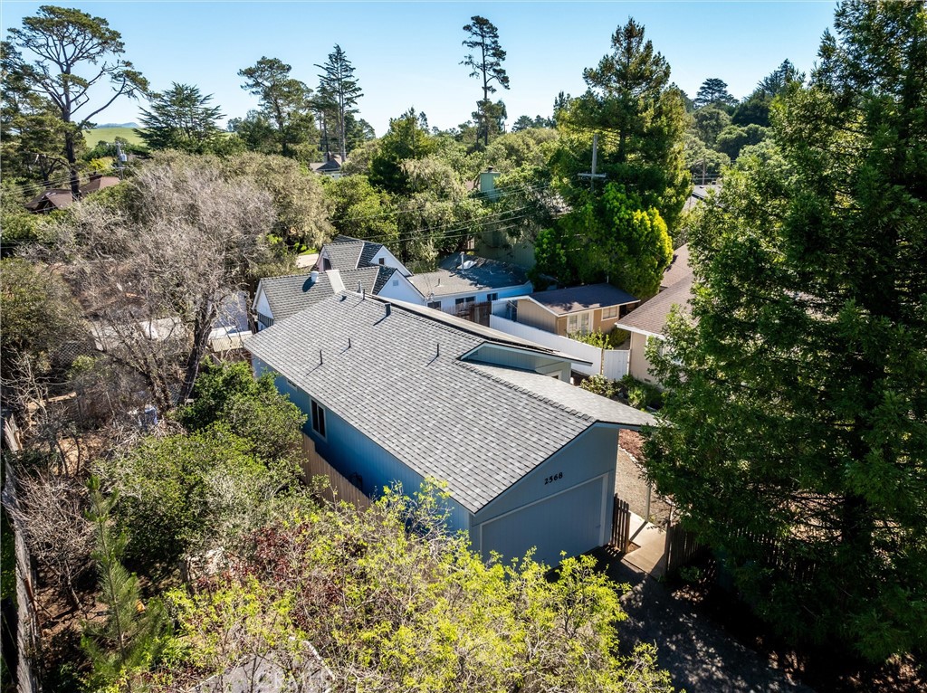 2568 Wilcombe Road Cambria, CA 93428 - Photo 16 of 23