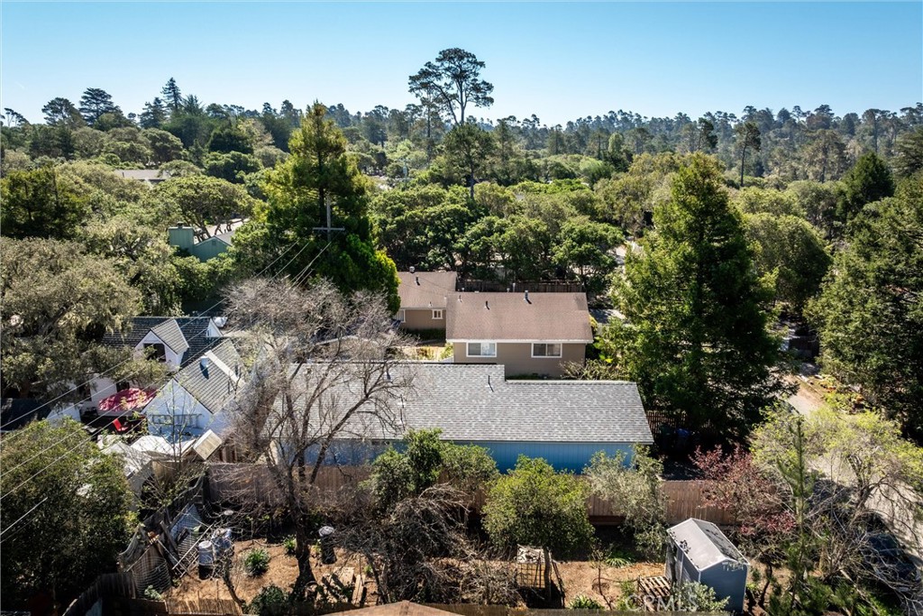 2568 Wilcombe Road Cambria, CA 93428 - Photo 17 of 23