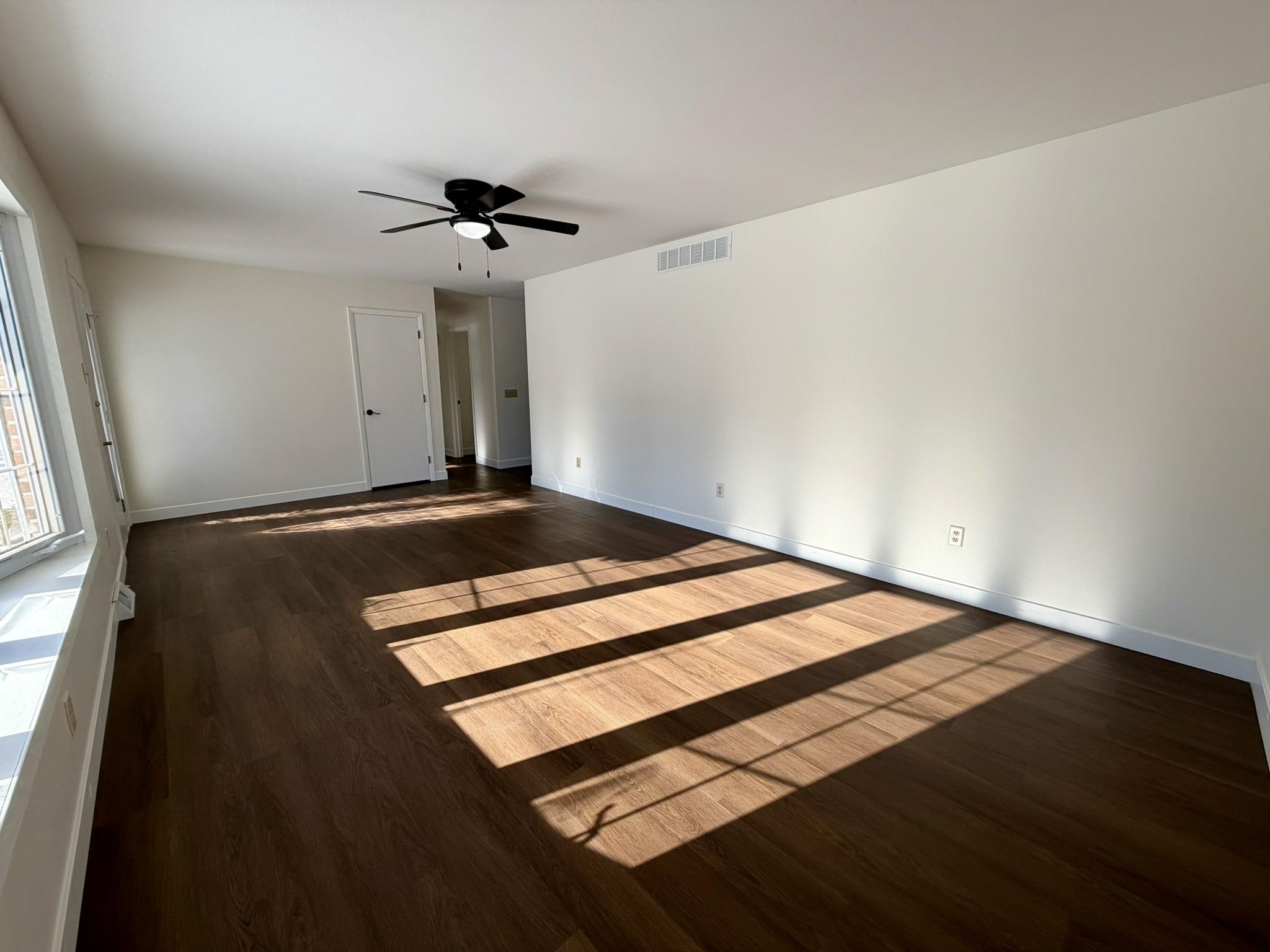 207 Cedar Avenue Brodhead, WI 53520 - Photo 7 of 35