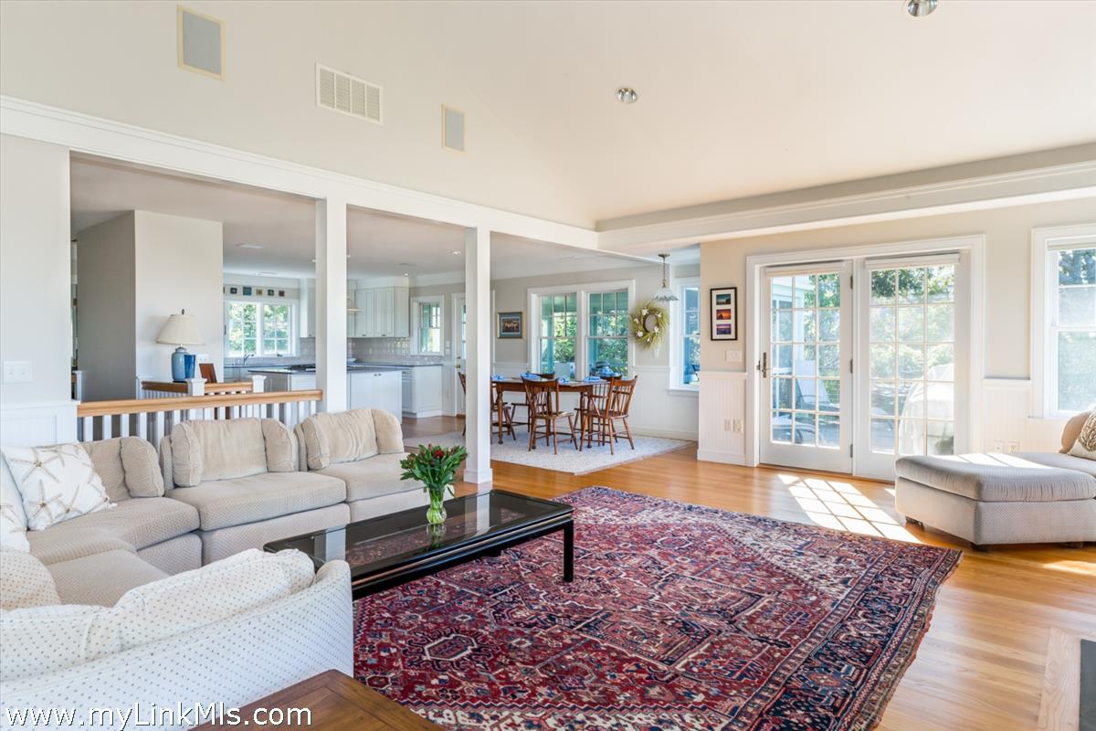 43 Naushon Road West Tisbury, MA 02568 - Photo 13 of 44 Gallery Image 13