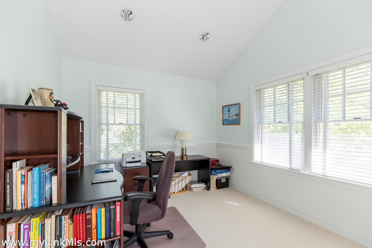 43 Naushon Road West Tisbury, MA 02568 - Photo 27 of 44 Gallery Image 27