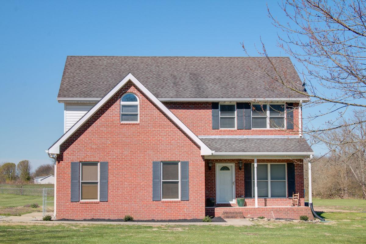 1051 Old Hopewell Road Castalian Springs, TN 37031 - Photo 2 of 25 Gallery Image 2