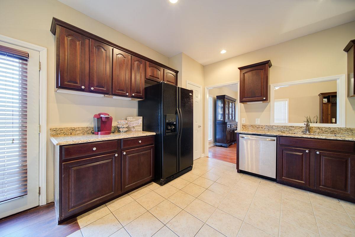 1051 Old Hopewell Road Castalian Springs, TN 37031 - Photo 11 of 25 Gallery Image 11