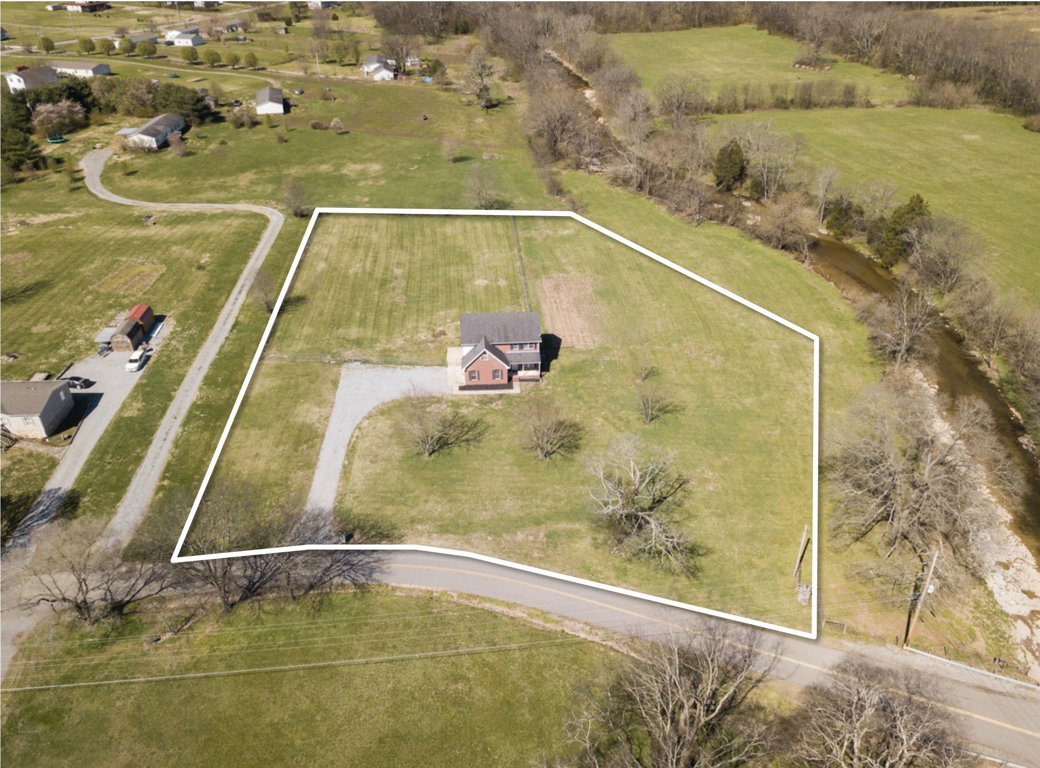 1051 Old Hopewell Road Castalian Springs, TN 37031 - Photo 23 of 25 Gallery Image 23