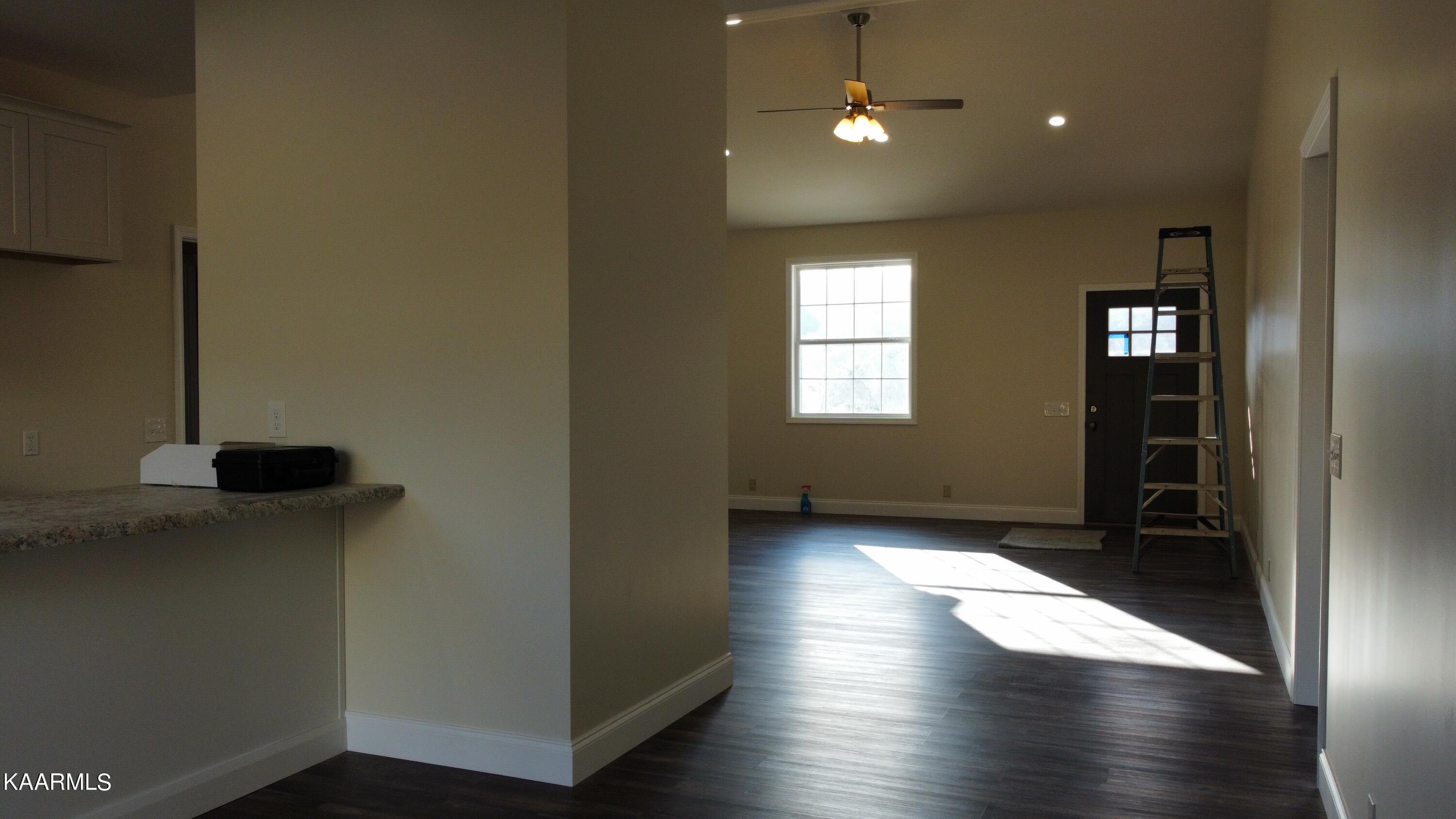 128 Dixon Lane Rutledge, TN 37861 - Photo 13 of 29 8171BA57-0A1D-4461-8C0F-3262EC859C0D
