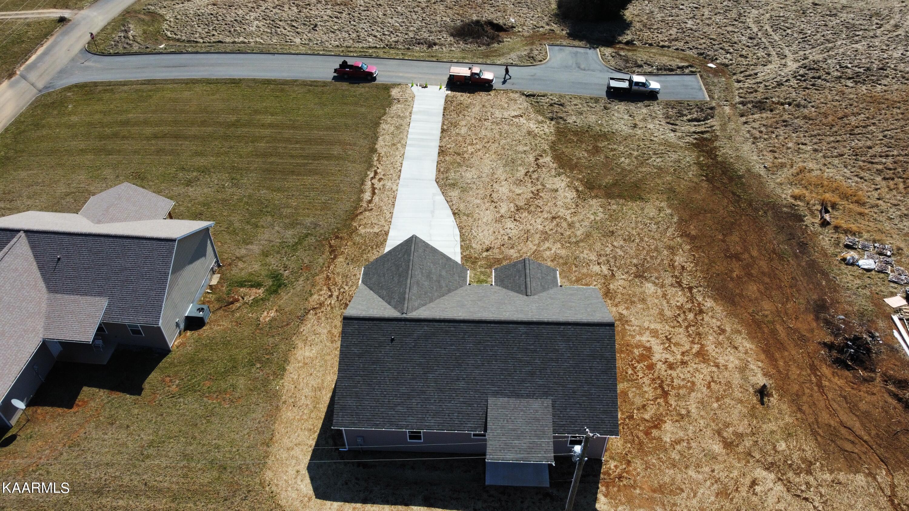 128 Dixon Lane Rutledge, TN 37861 - Photo 6 of 29 E6C2503F-76C6-456E-B86F-1190A558D39E